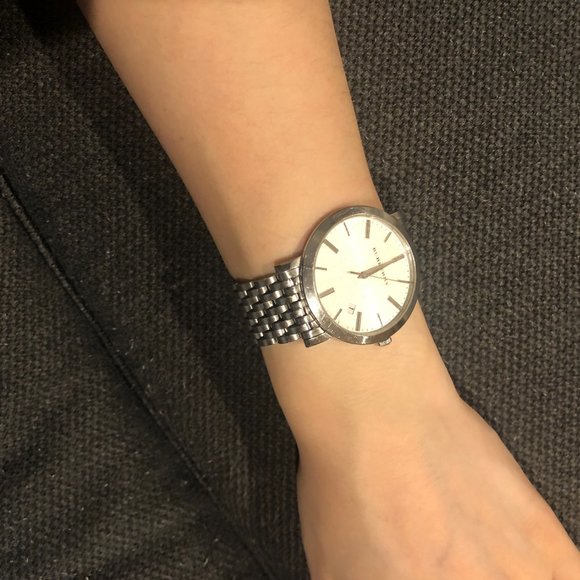 BURBERRY WATCH - Picture 2 of 3